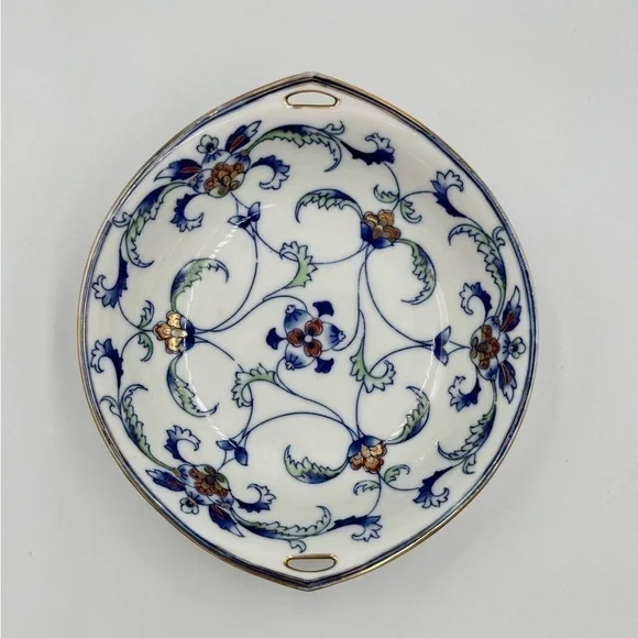 Antique Nippon Hand Painted Handled Vegetable Bowl with Gold Accents - Picture 4 of 7